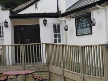 维斯瑞罗格黑兹酒店 Gwernymynydd 外观 照片